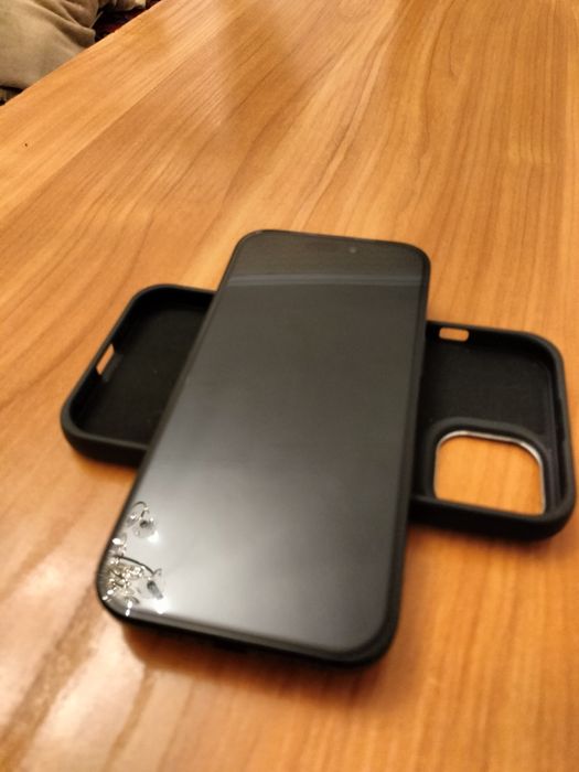 iPhone 15.Ёмк99%.