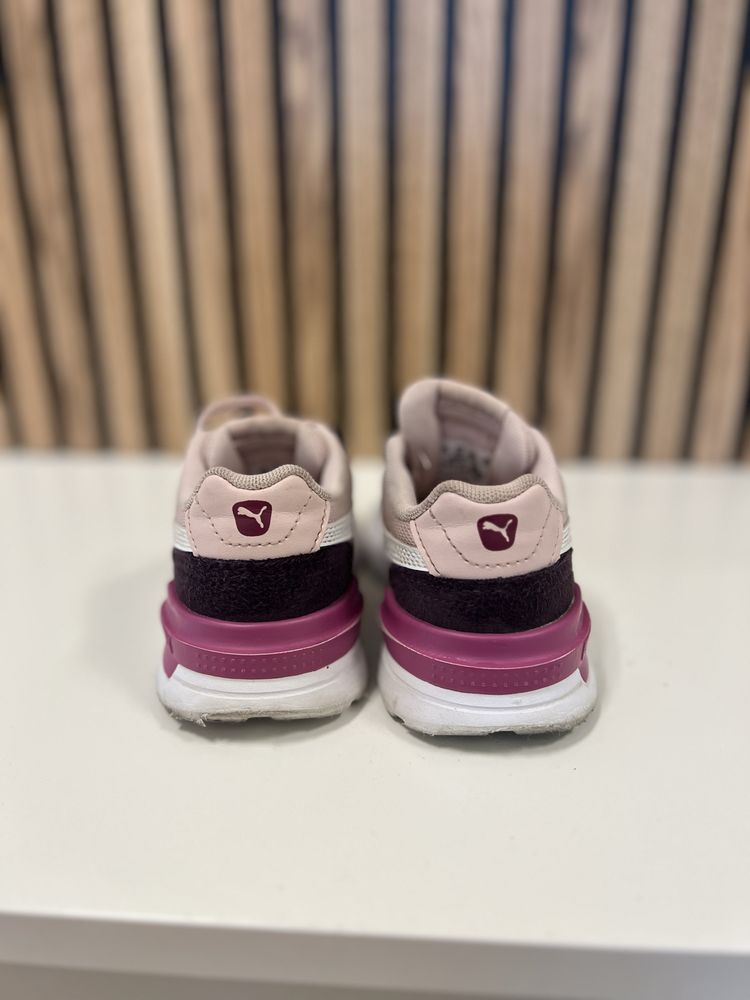 Детски маратонки puma 26 номер