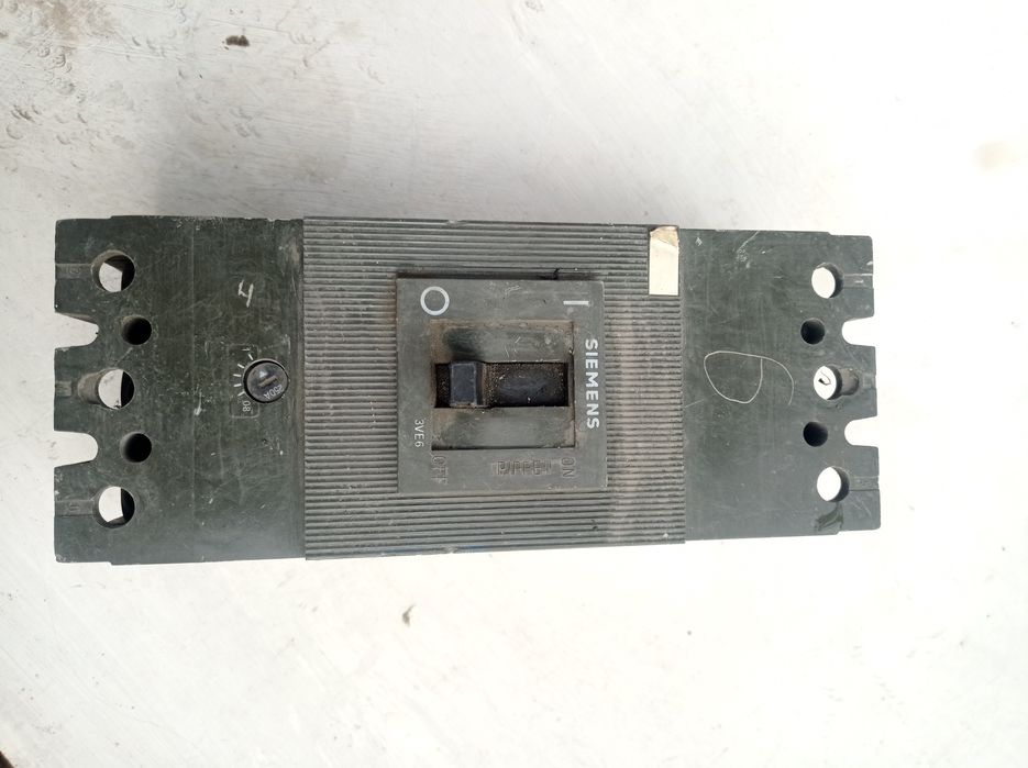 Автомат Siemens.