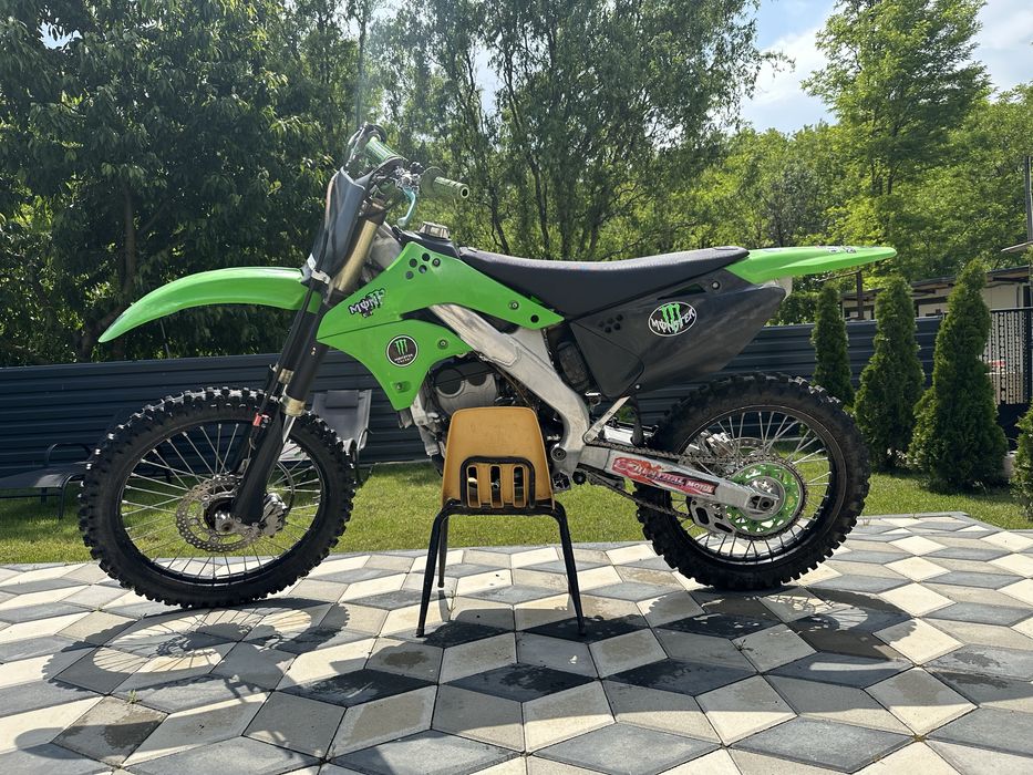 Vand kavasski kx250 modificat si 10Ten mx 140 ( honda / yamaha/ suzuki