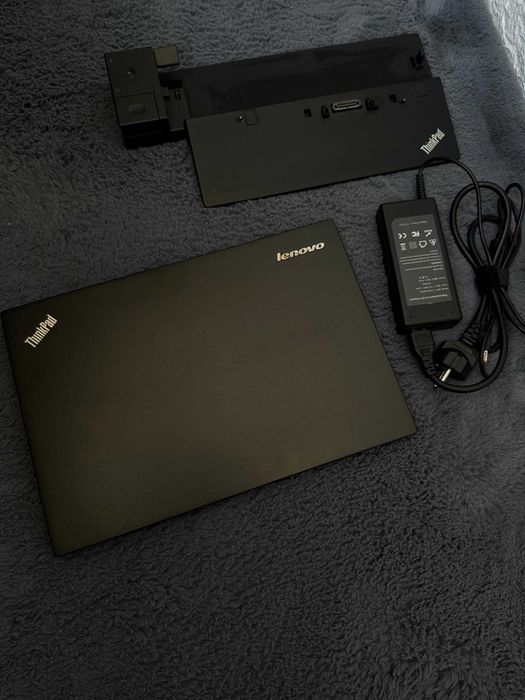 Laptop Lenovo T450s - i5-5200U-SSD 240GB-12GB RAM-Docking Station