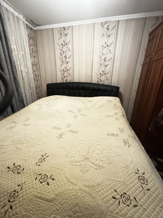 Продам кровать брендовую