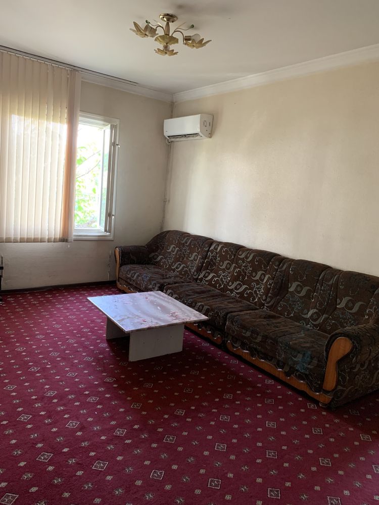 Algoritm Qizil sharq 1 xona sotiladi