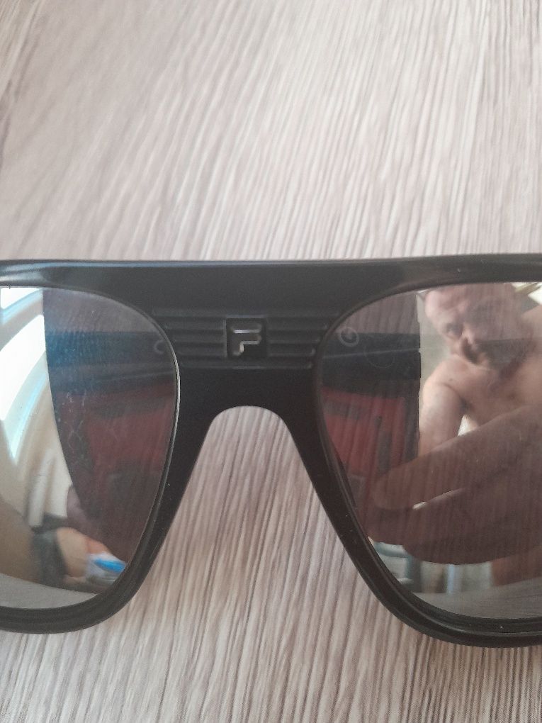 Слънчеви очила FILA