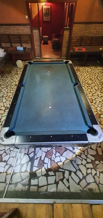 Masa de biliard 7' Dynamo Brown
Dimensiuni 256 x 145