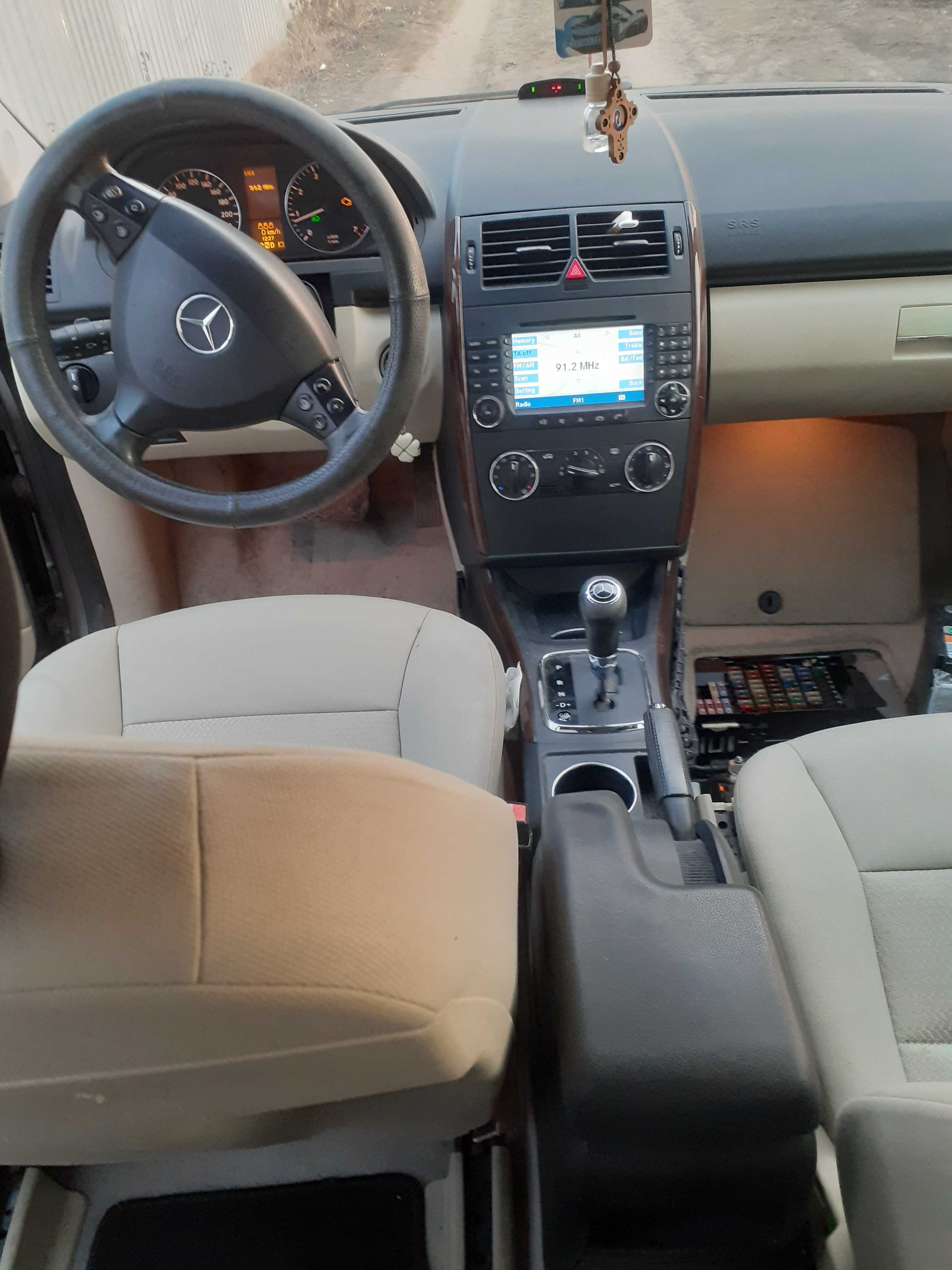 Dezmembrez Mercedes A Class W169, 1.7 benzina, an 2005