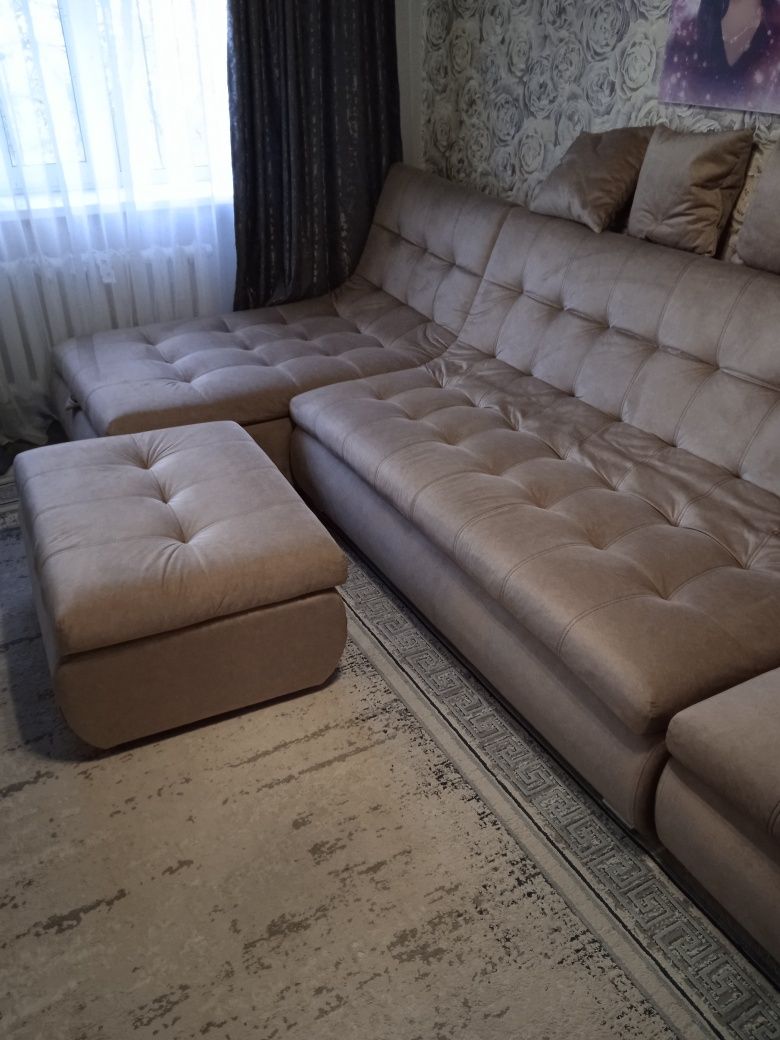 Продам диван в отличном состоянии