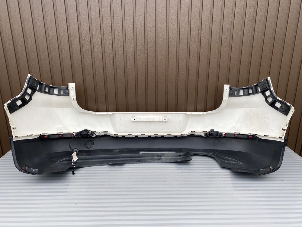 Bara spate vw Tiguan 5N 2007-2011  cod de culoare  LB9A