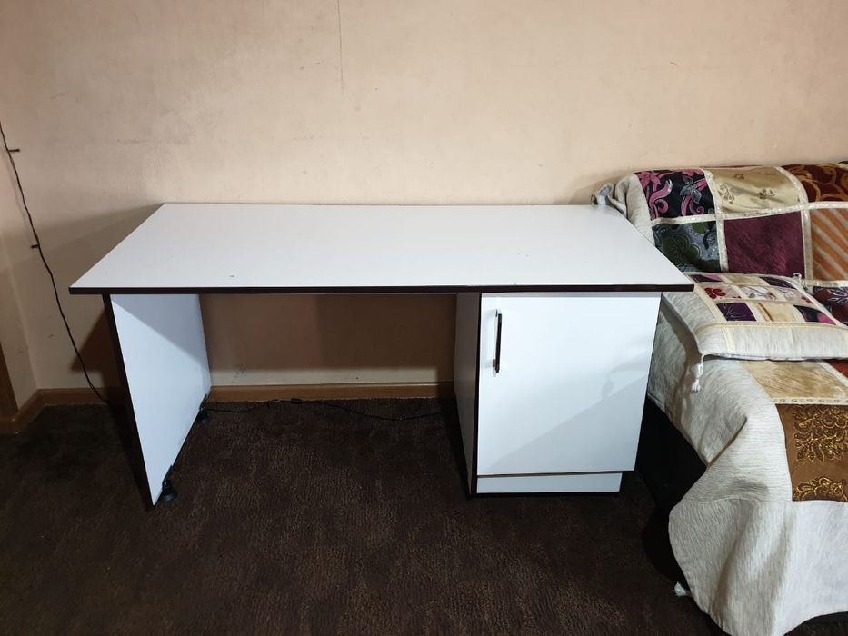 Стол парта для подростков