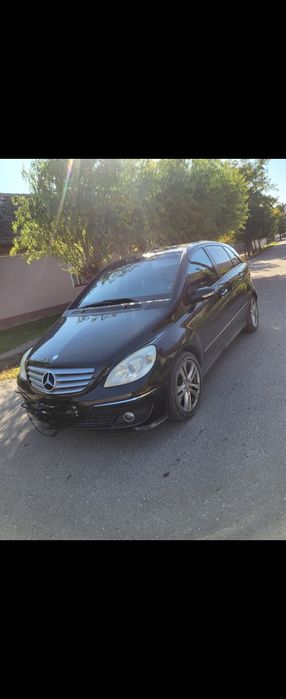 De vânzare Mercedes Benz B200