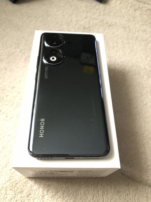 Honor 90, 12gb/512gb, camera foto 200MP, la cutie