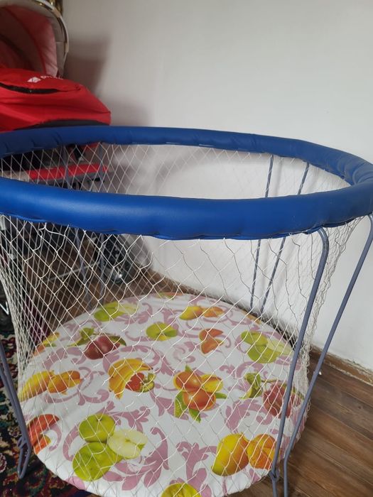 Игровой манеж каркасный