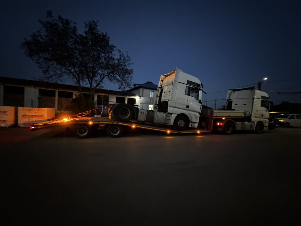 Trailer Transport cap tractor /utilaje / inchiriere trailer