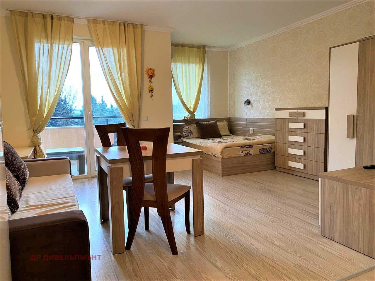 Продава се Едностаен апартамент в к.к. Слънчев бряг - 32 кв.м за 1391 €/кв.м - Снимка #3