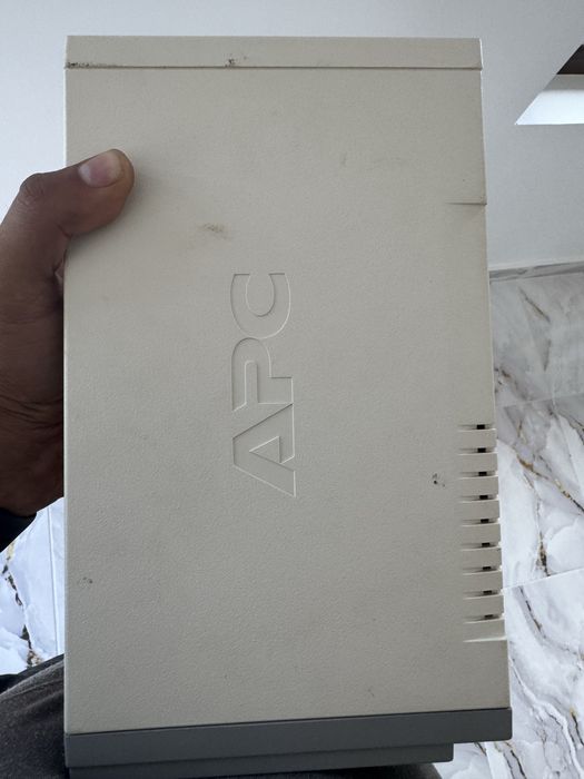 Back-UPS CS 500 in perfecta stare