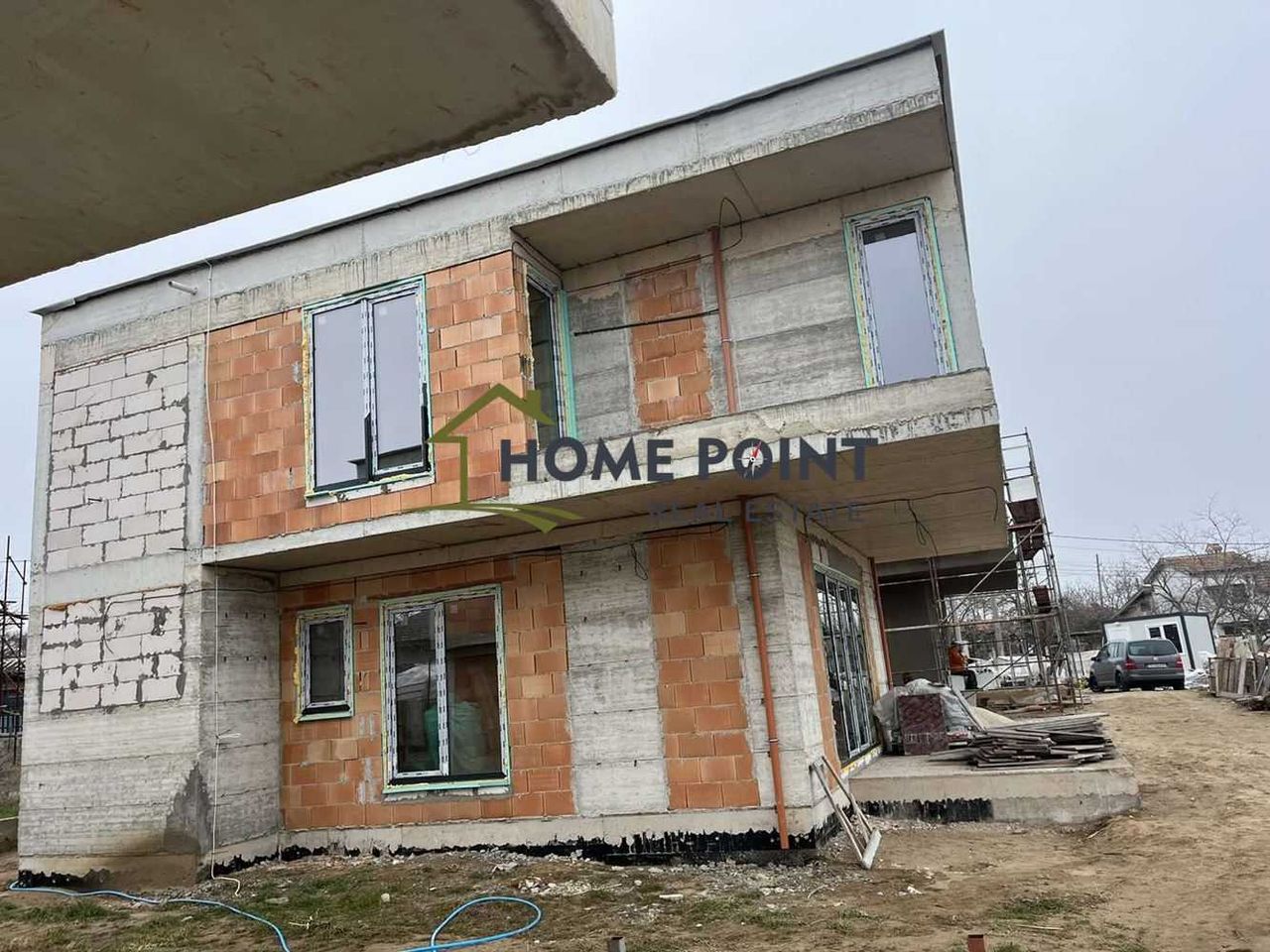 Продава се Къща в Варна, м-т Боровец - юг - 169 кв.м за 1521 €/кв.м - Снимка #1