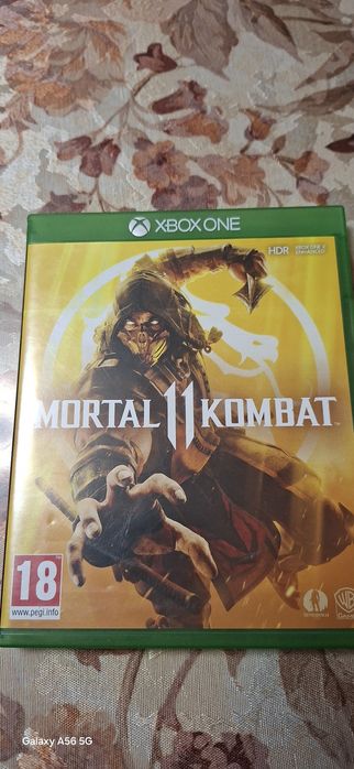 Xbox One S + 1бр джойстик+8 игри