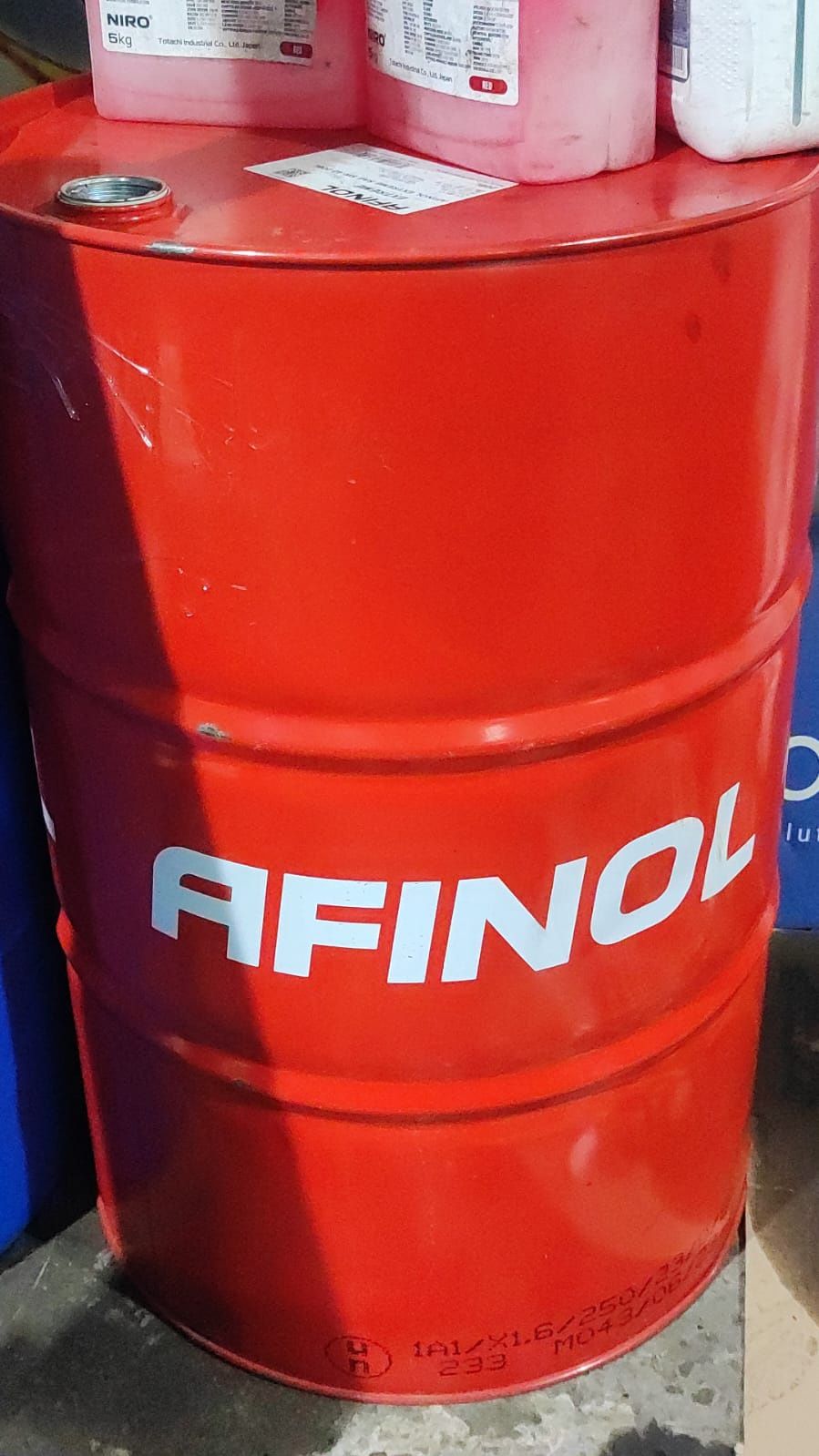Продам масло Afinol 5 w 40 208l
