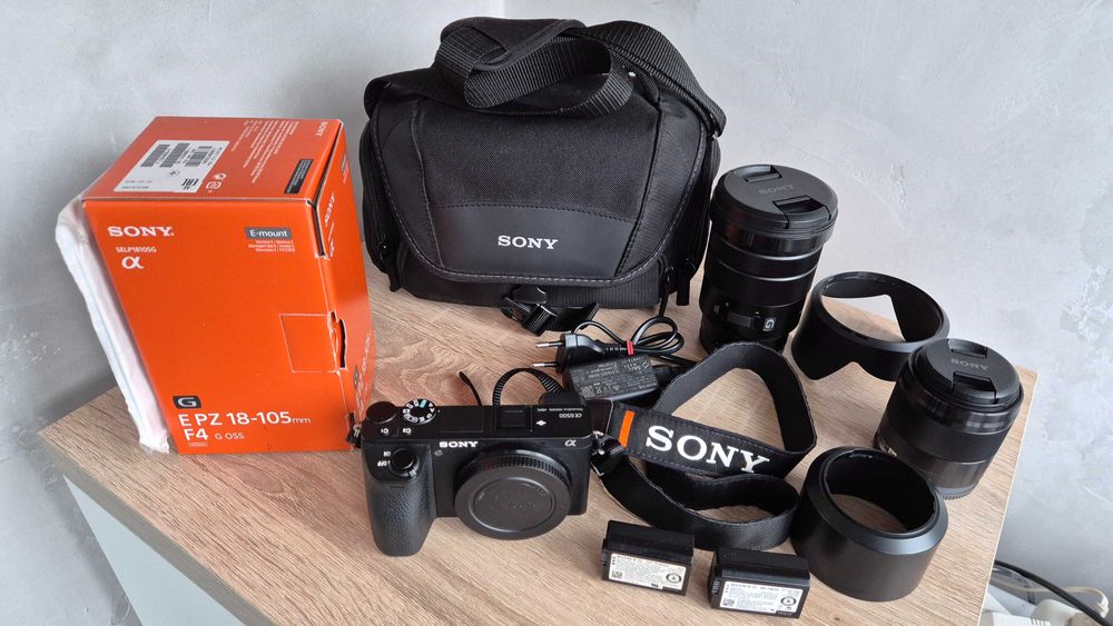 Фотоапарат Mirrorless Sony Alpha A6500 с 2 обектива