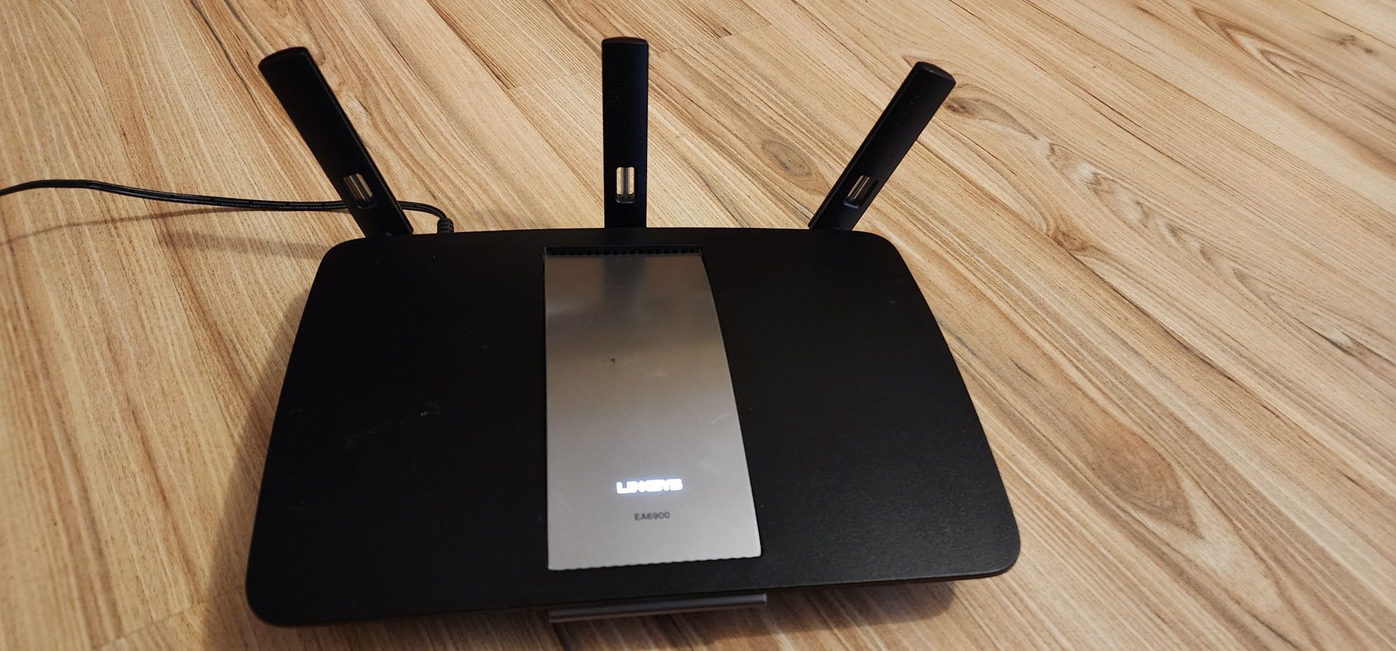 Router Wireless Linksys EA6900 AC1900 Dual-Band