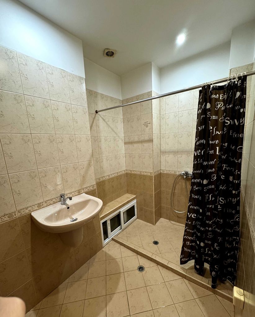 Дава се под наем Тристаен апартамент в София, Сердика - 100 кв.м за 612 € - Снимка #9
