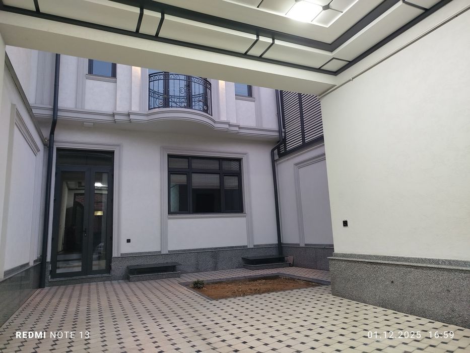 Назарбек 1,85 сот 5 хона