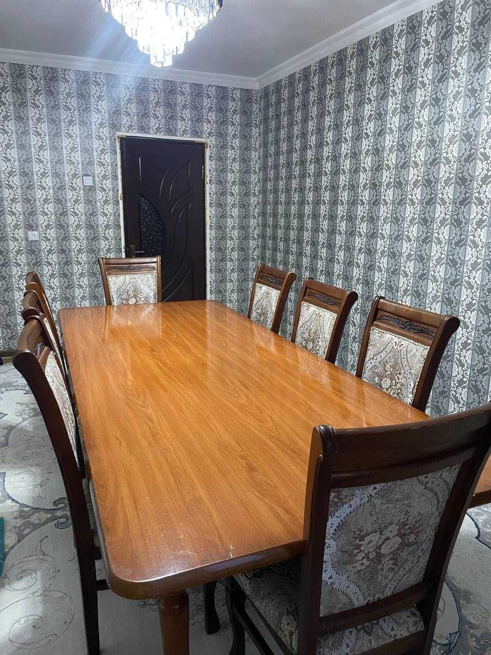Стол и стул продаётся