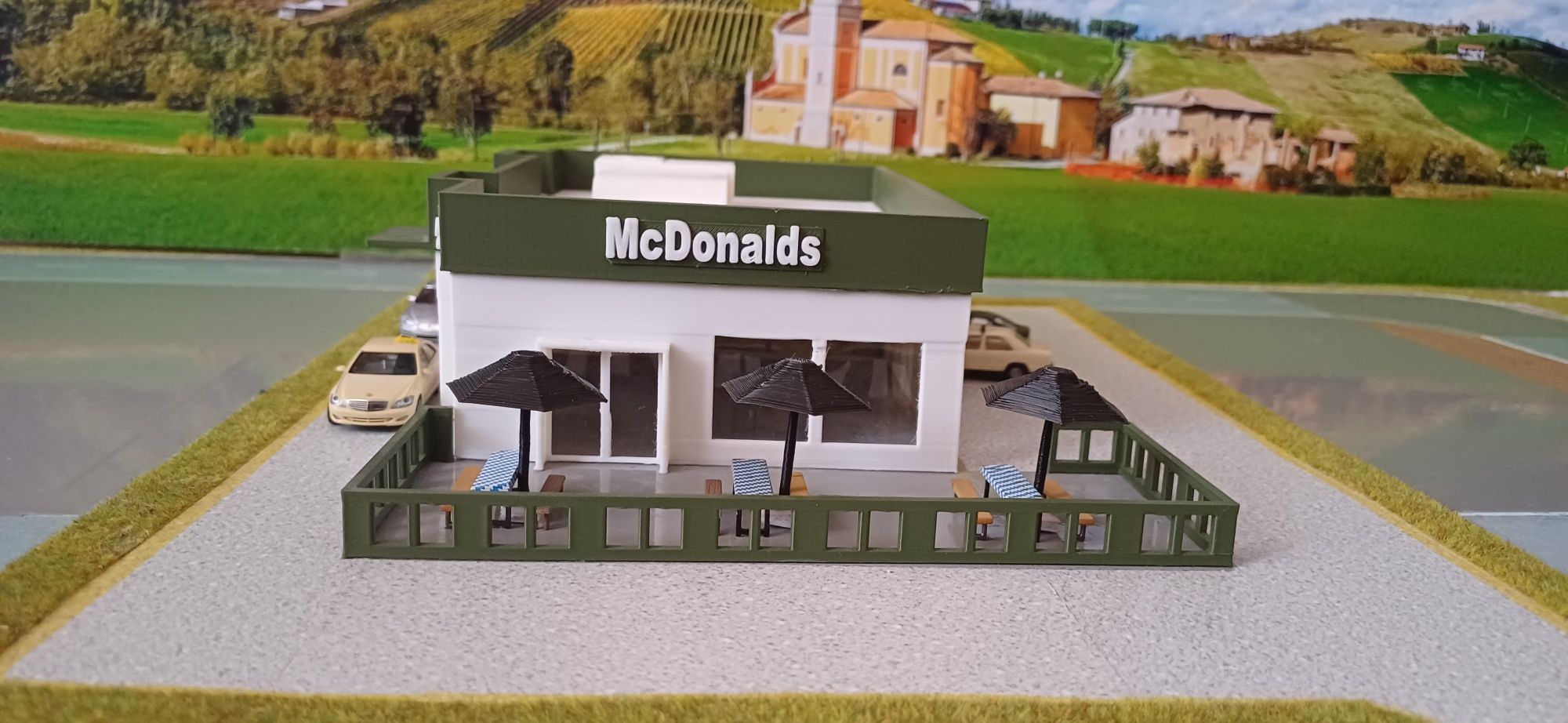 Macheta McDonalds scara 1.87