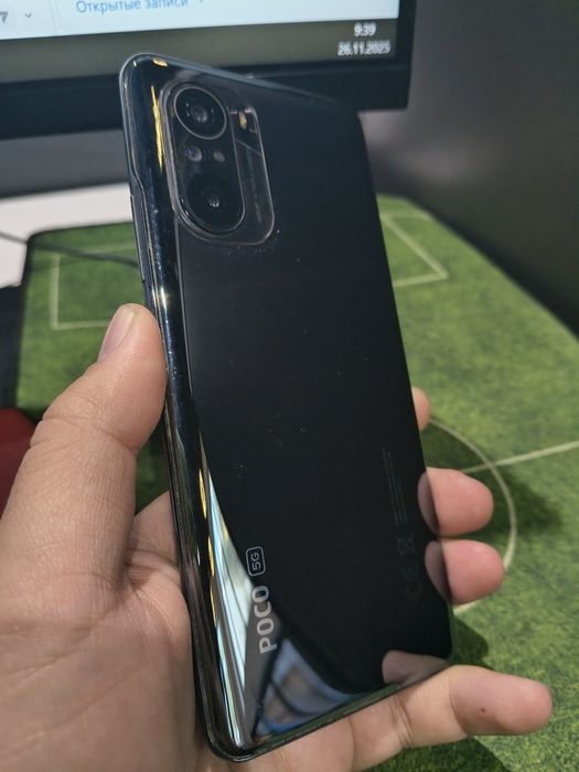 Продается Poco F3 8/256