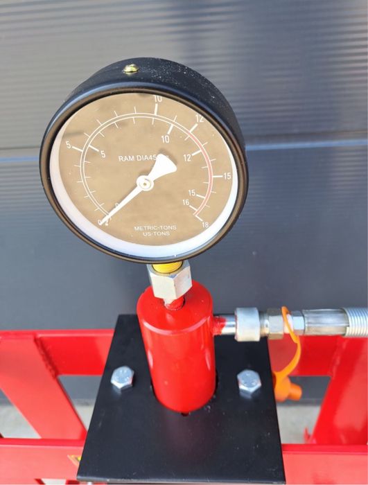 Хидравлична преса 20т