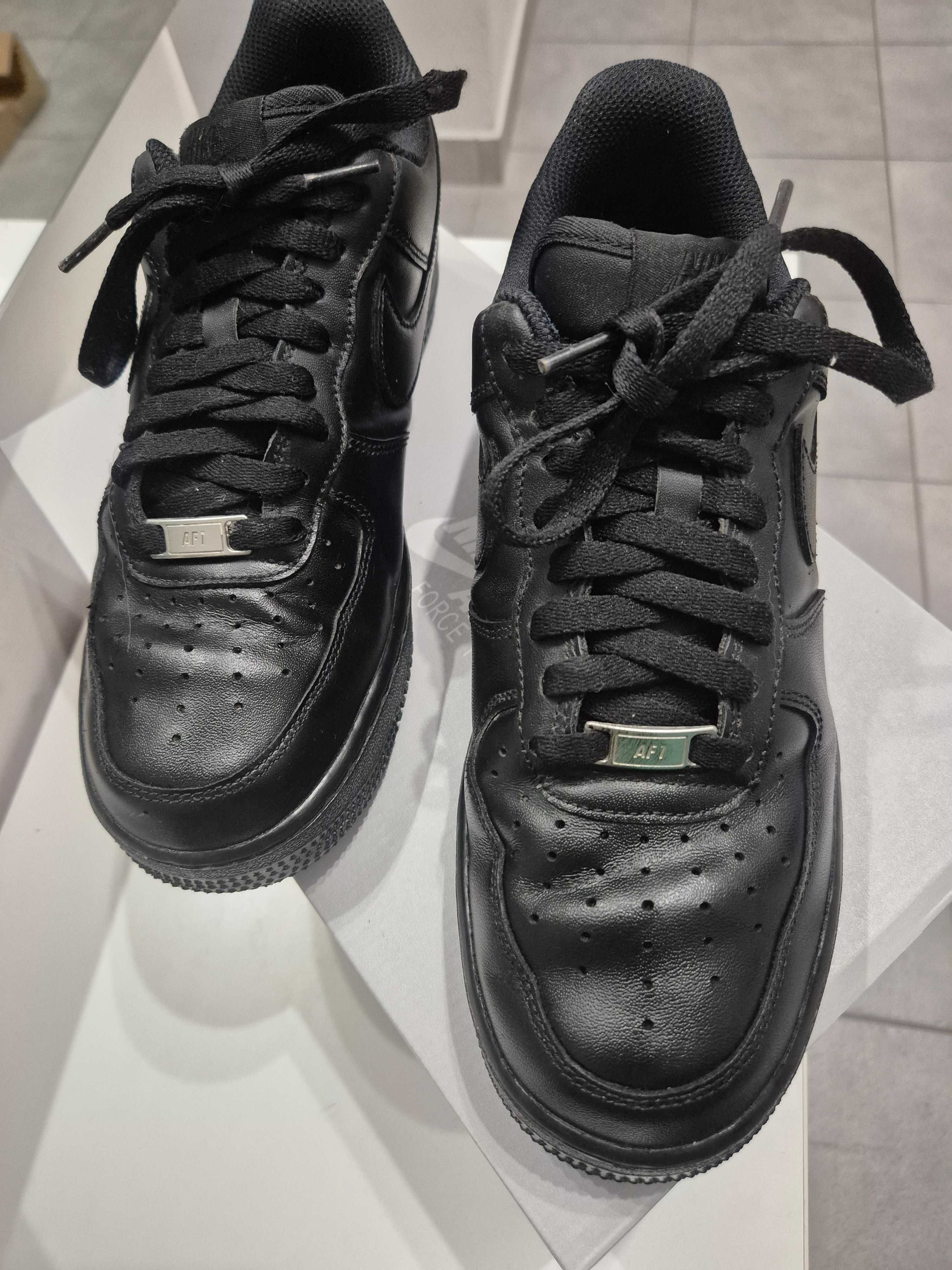 маратонки Найк AiR Force 1