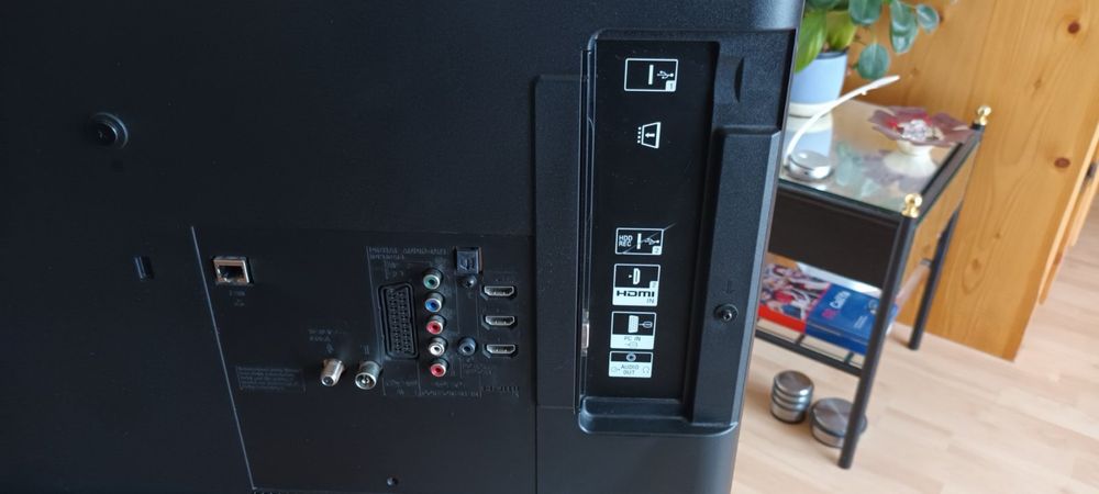 Телевизор SONY KDL-40EX 725