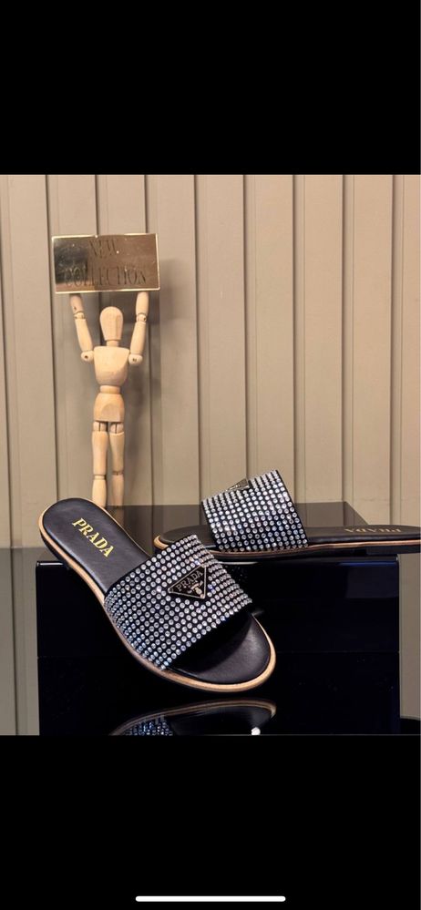 Елегантни чехли PRADA