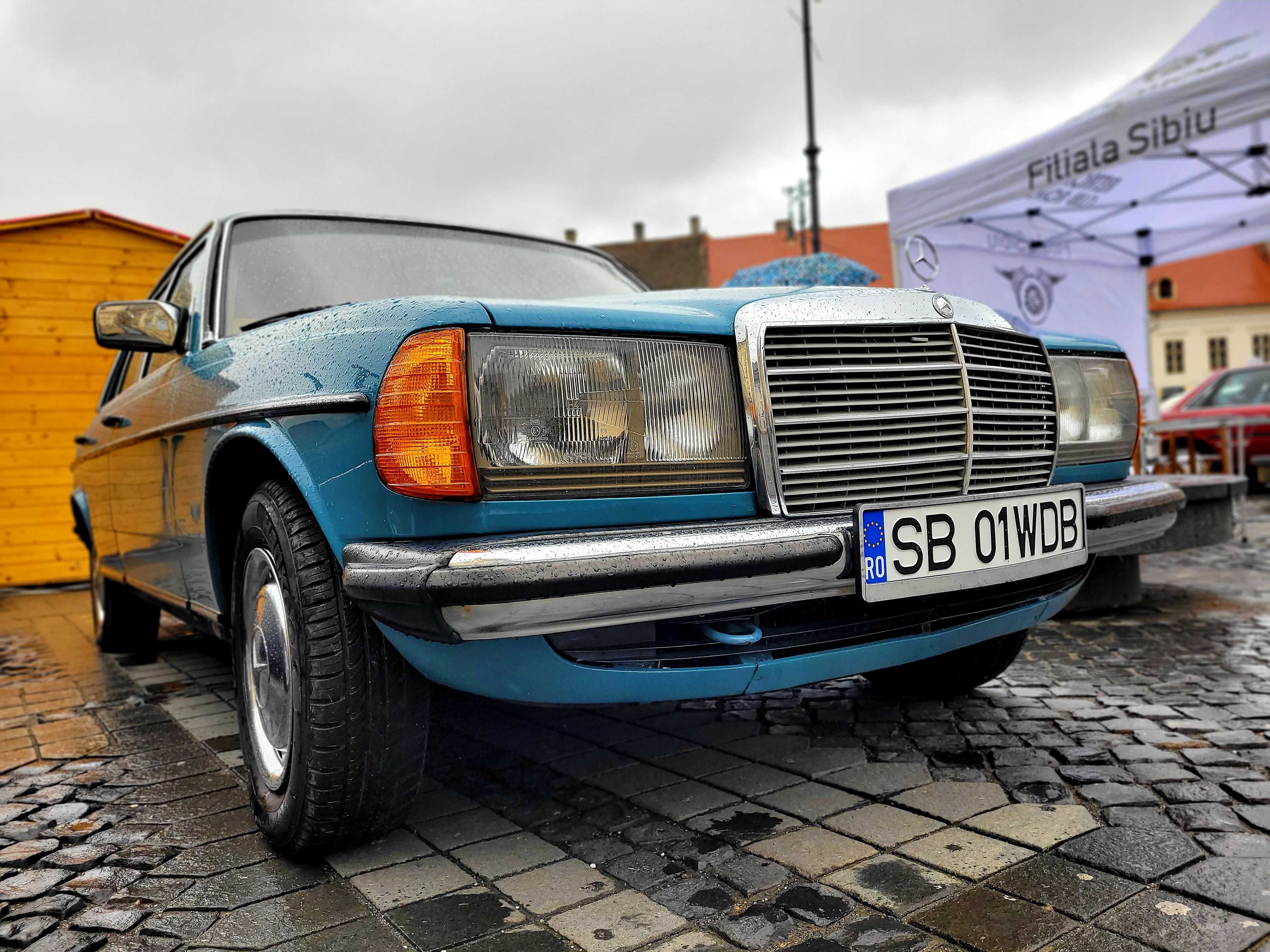 Mercedes Benz W 123 (Cobra) 240 D