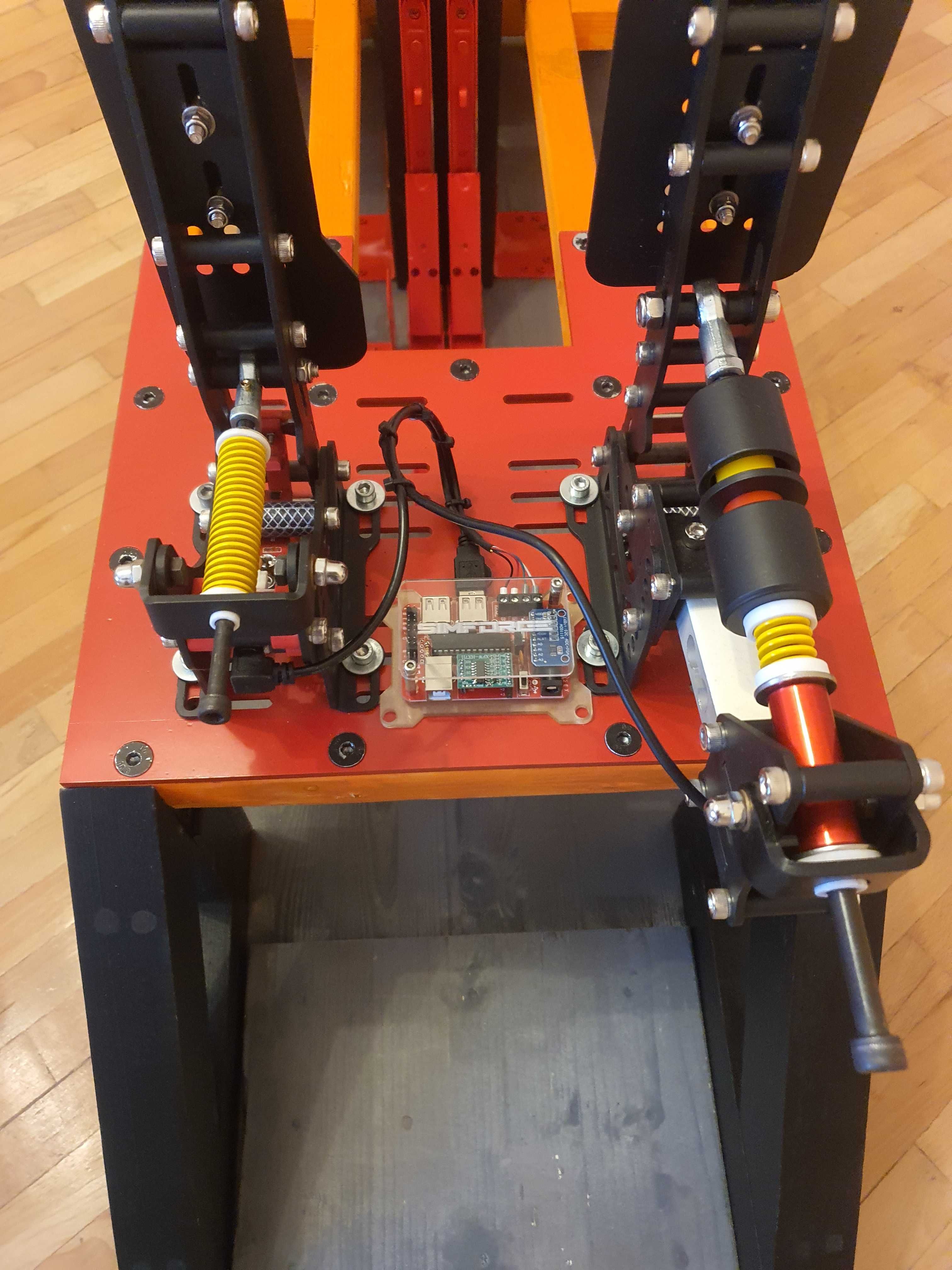 Дървен риг за сим рейсинг DIY Sim Racing Rig