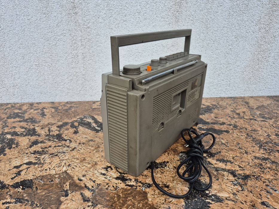 Radio Casetofon marca continental edison SABA model RC5389,functional