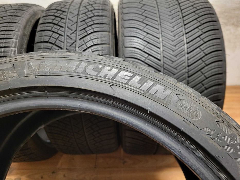 245/35/20 и 295/30/20 Michelin / пакет зимни гуми