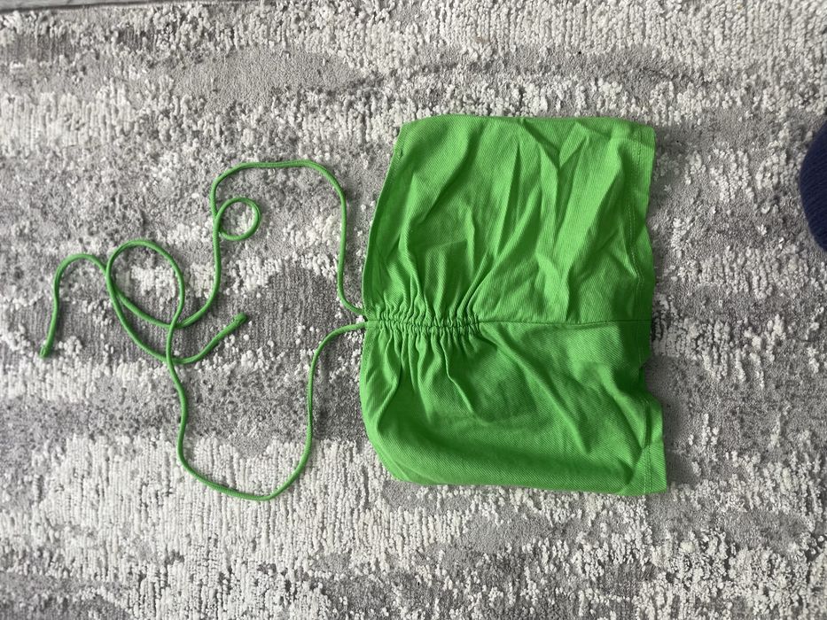 Top de vara cu șnur