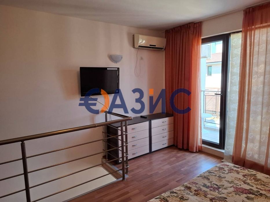 Продава се Двустаен апартамент в к.к. Слънчев бряг - 75 кв.м за 1027 €/кв.м - Снимка #3