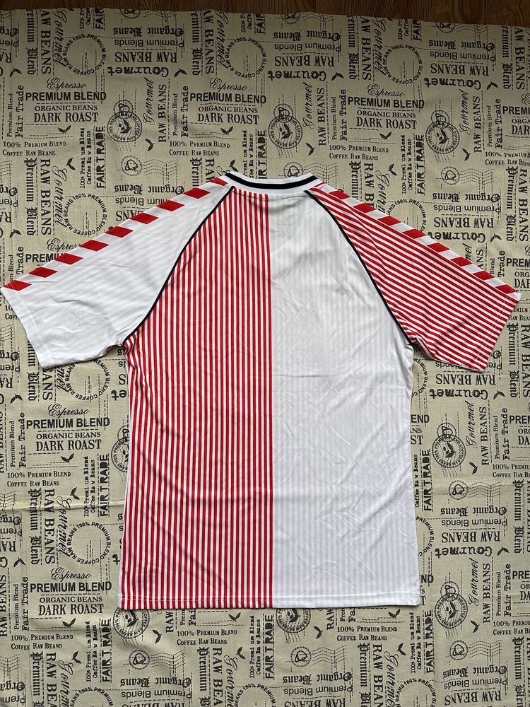 Hummel Denmark original тениска.L