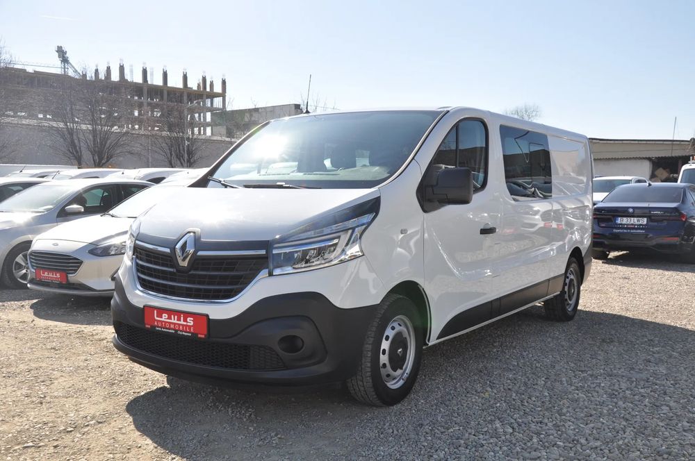 Renault Trafic L2H1 Doka 6 Locuri