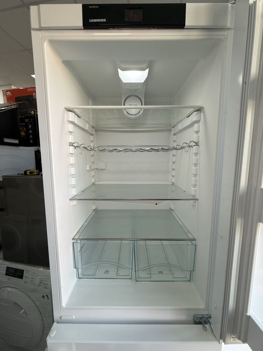 Хладилник с Фризер  LIEBHERR No Frost