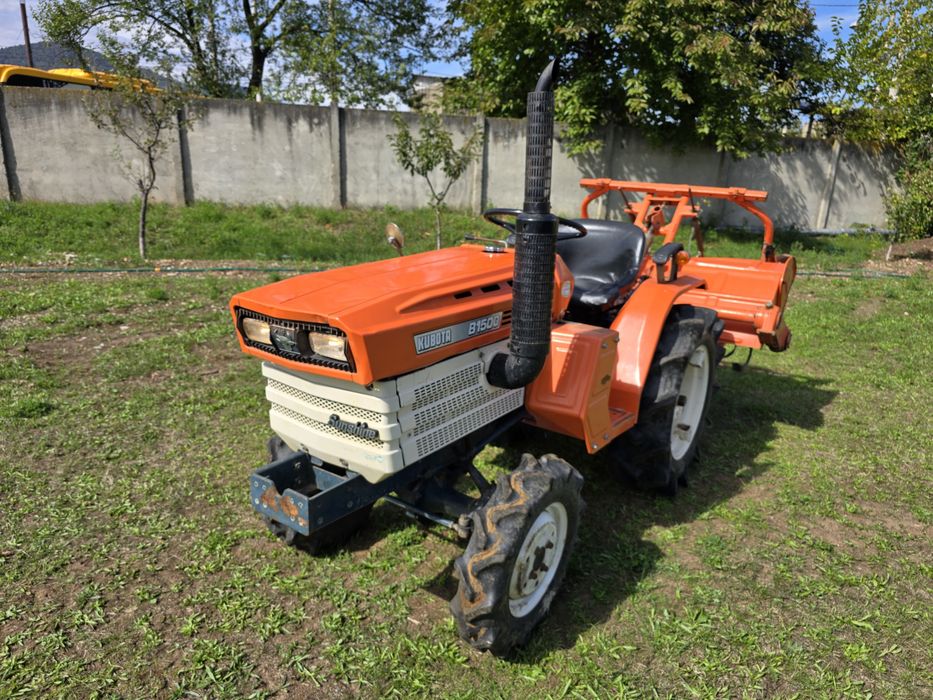 Tractoras Kubota B1500