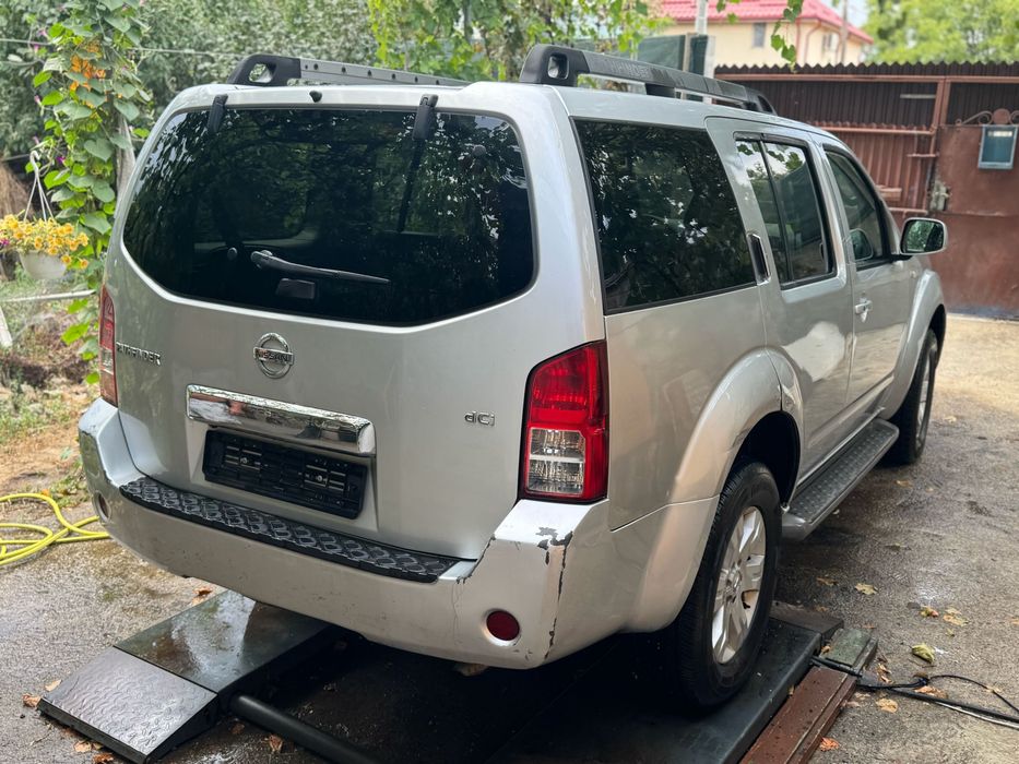 Nissan Pathfinder 2.5 dci R51