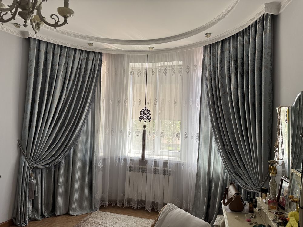 Продеются Шторы б/у