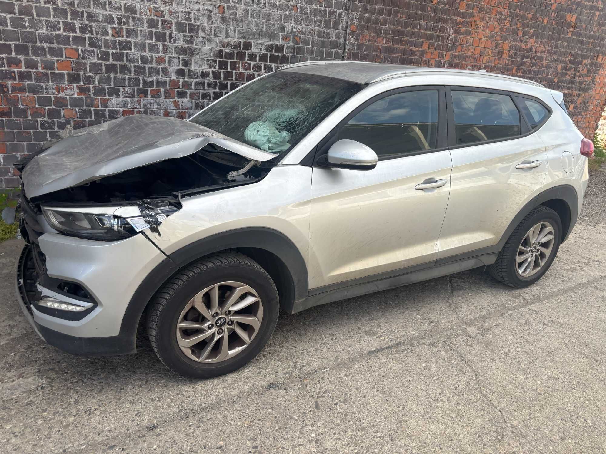 fuzeta si piese hyundai tucson 2016 din dezmembrari