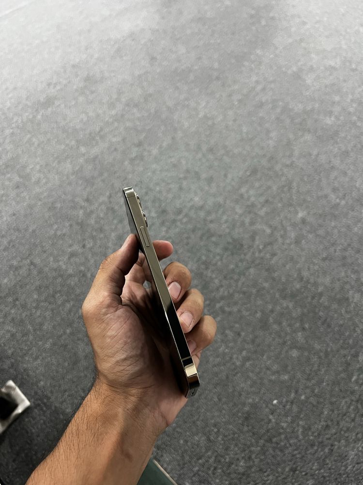 Iphone 12 pro max ZA/A