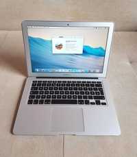 Laptop Macbook Air 13" 2014, i5, 4 GB RAM, SSD 128 GB, taste luminate