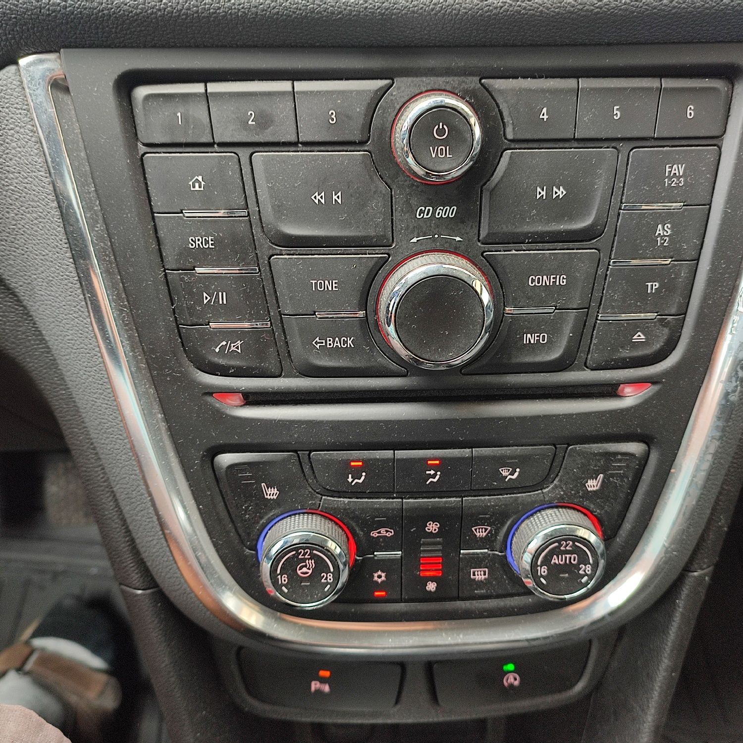 auto turism Opel Mokka euro 6. 2015