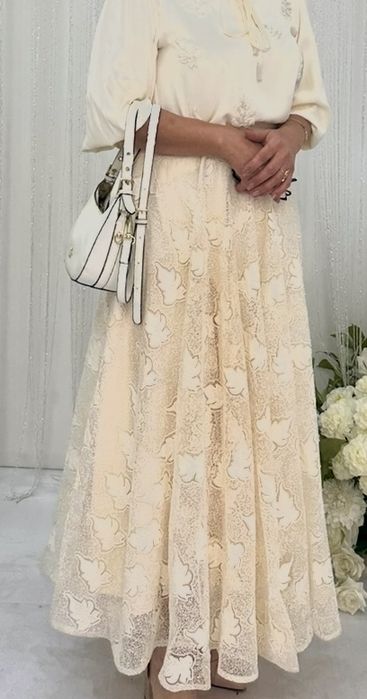 Продам  платье костьюм.